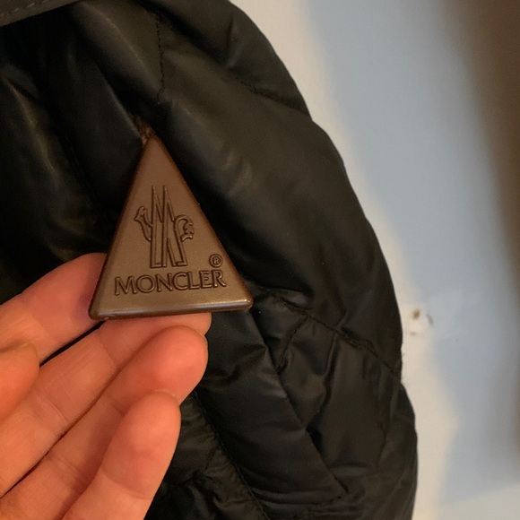 Moncler Black Quilted Puffer Jacket - Picture 3 of 14